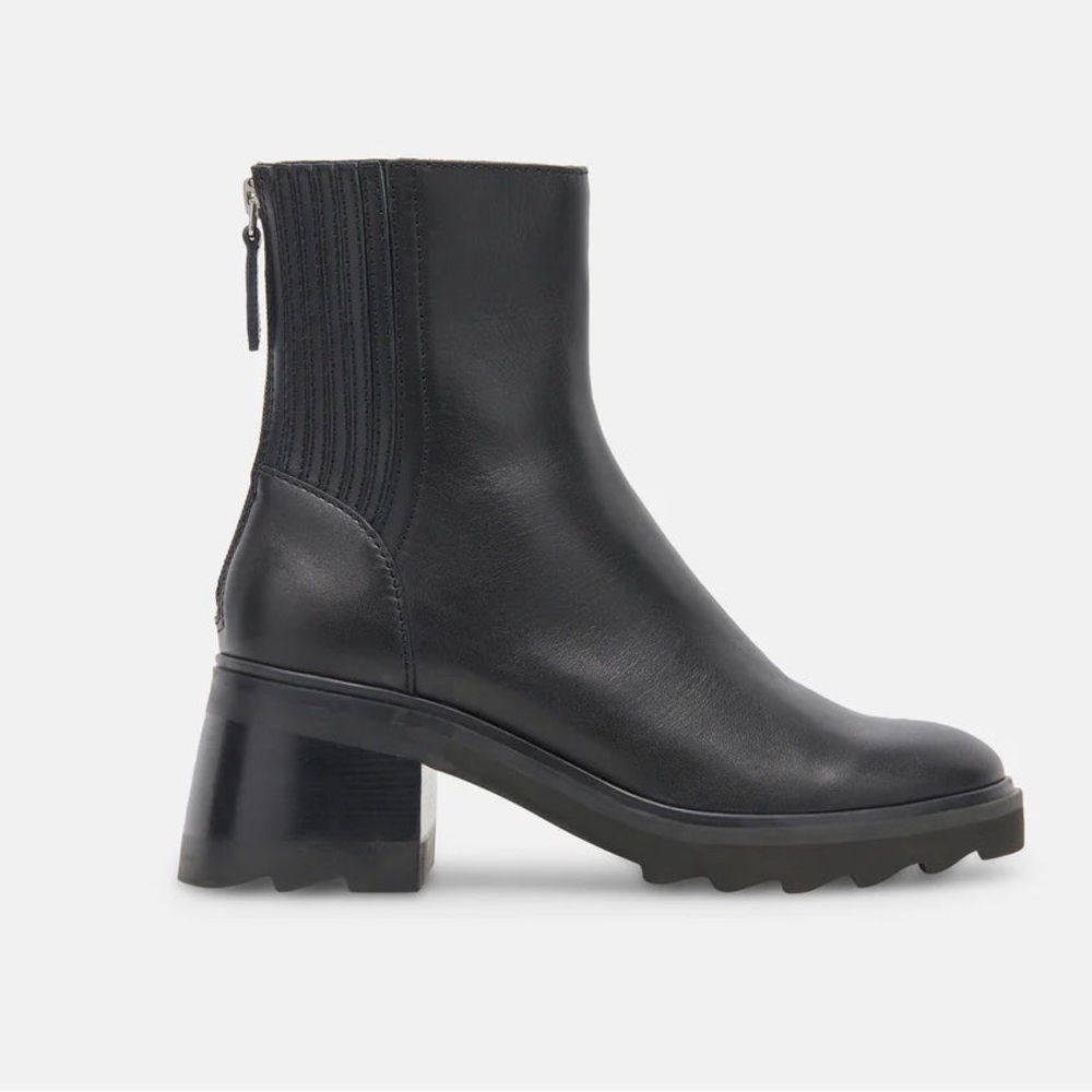 DOLCE VITA Booties